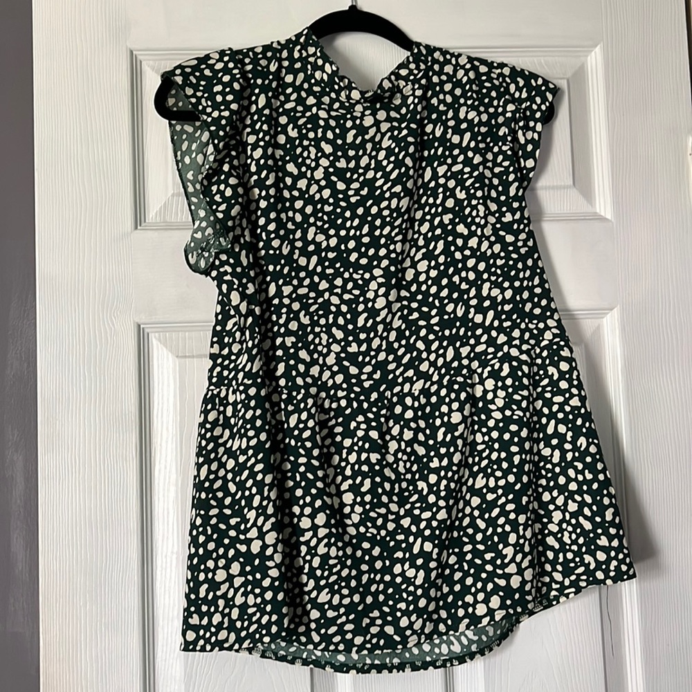 Green blouse